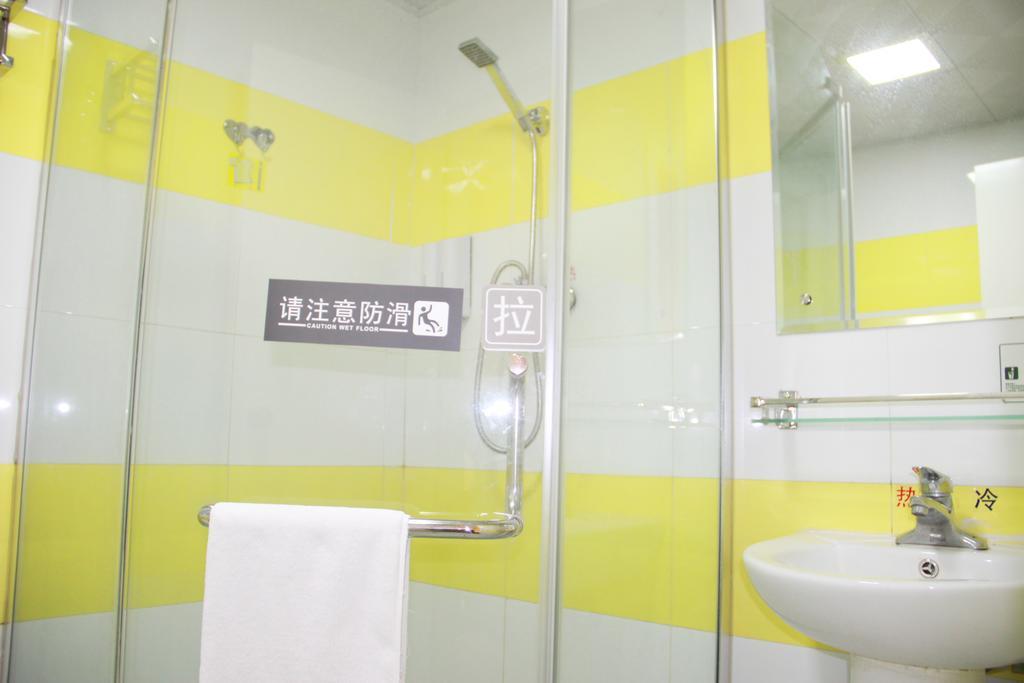 7Days Inn Luoyang Railway Station Branch Luoyang (Henan) Zimmer foto